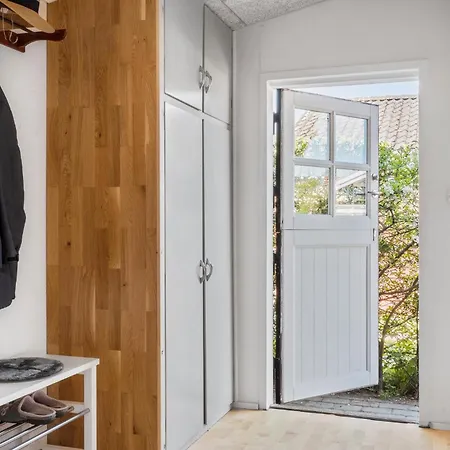 Semesterbostad Fantastiskt Hem I Med Kök