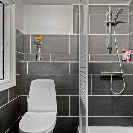 3 Bedroom Gorgeous In 펜션 보르콥