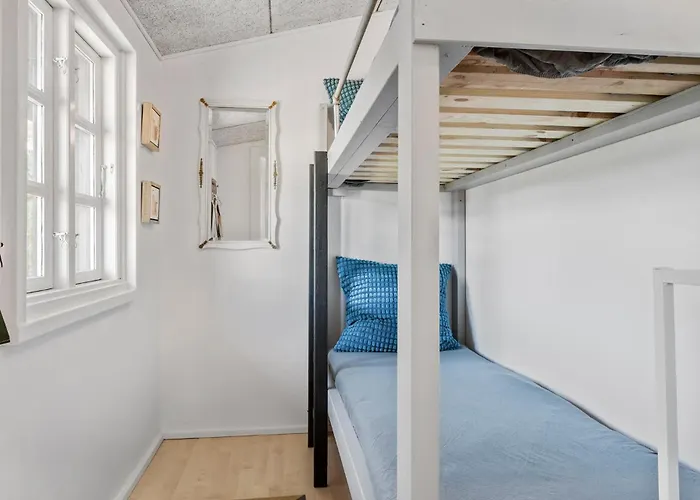 3 Bedroom Gorgeous In Hébergement de vacances *